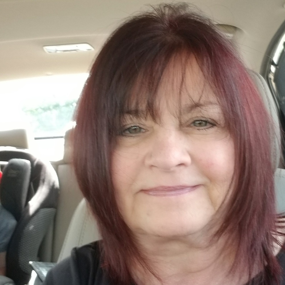 Meet your Posher, Carol
